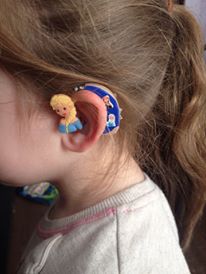 Alat Bantu Dengar Anak dengan Desain Frozen via www.mylugs.co.uk
