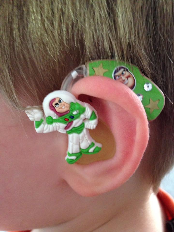 Alat Bantu Dengar Anak dengan Desain Toy Story via www.mylugs.co.uk